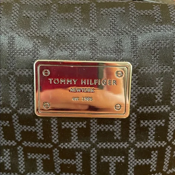 NWT Tommy Hilfiger Black Backpack with Red Trim and Logo Jacquard - Picture 2 of 11